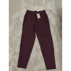 NWT NIKE APS Dri-FIT ADV Stealth Versatile Jogger Pants Mens size S, FN3020-652